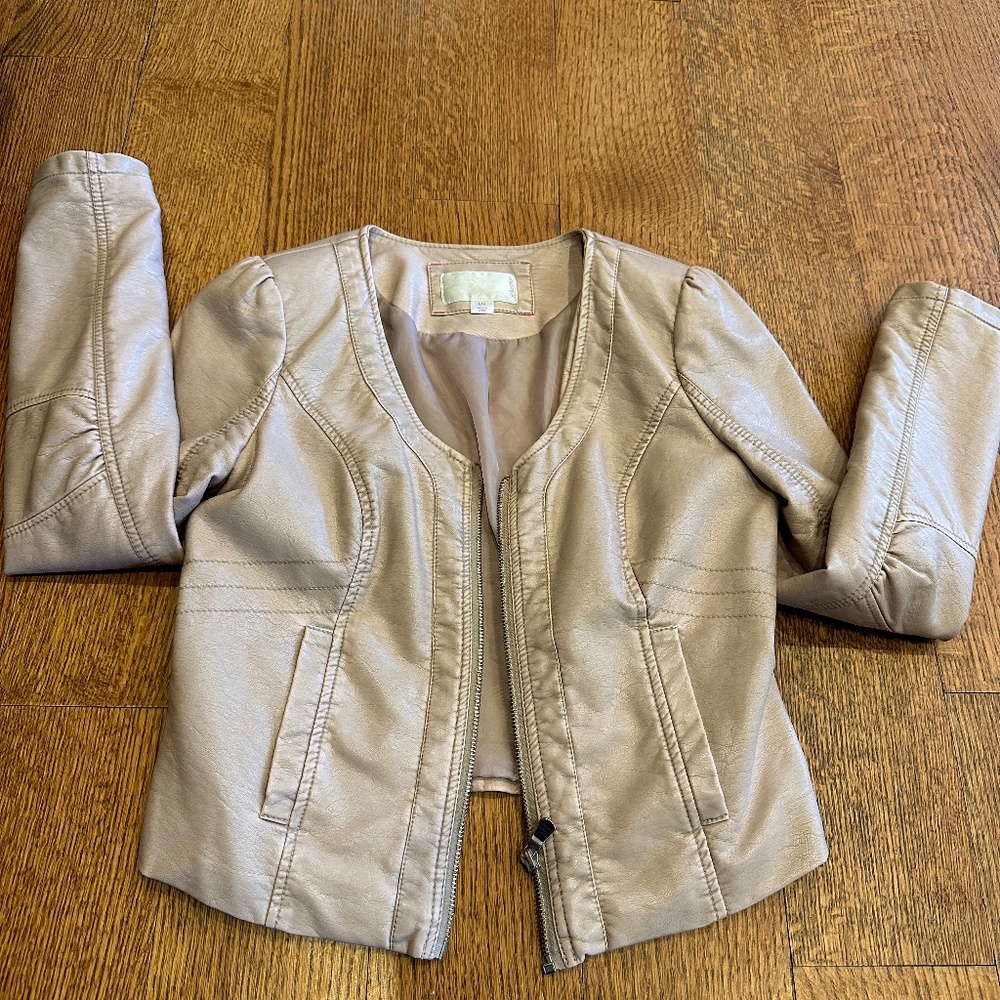 pale pink faux leather crop jacket ~Xhilaration